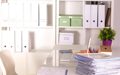 Keep A Clean And Organized Work Space